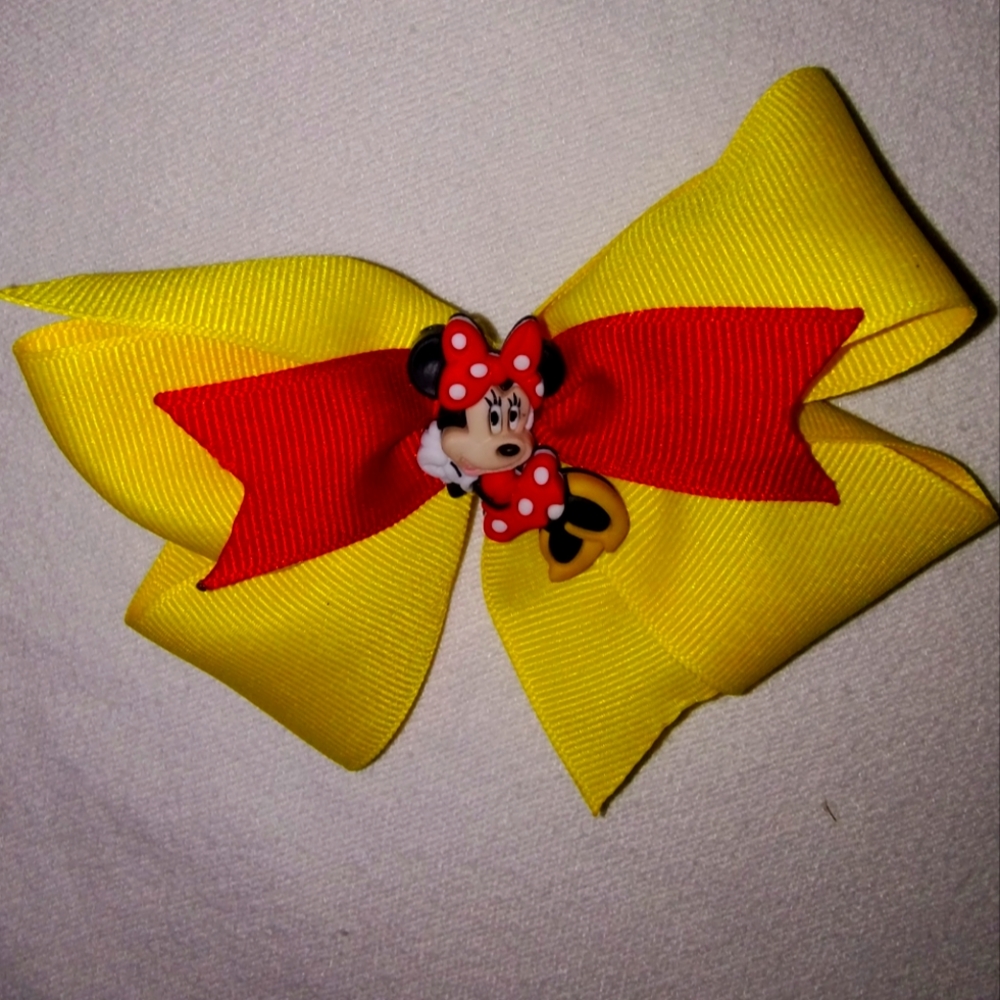 Minnie Mouse Bow